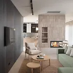 Nija Vila